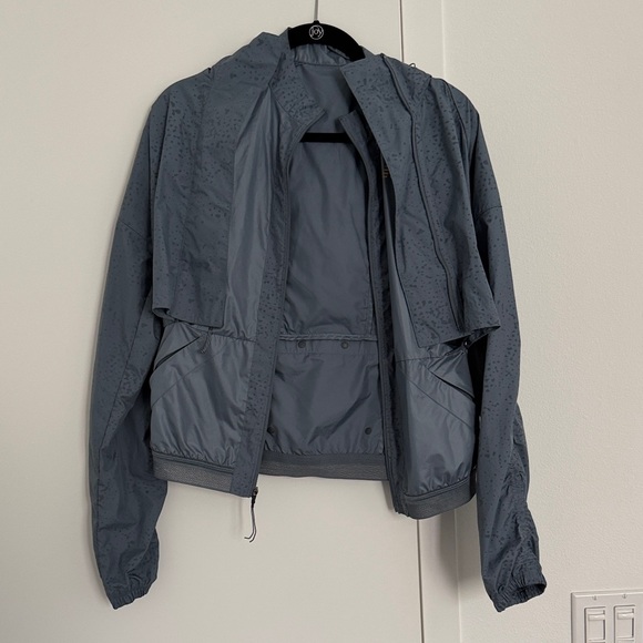 New Balance Jackets & Blazers - New Balance Women's Blue Hooded Convertible/Packable Jacket